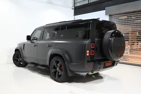 Land Rover Defender 130 2023