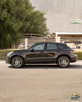 Porsche Macan 2024