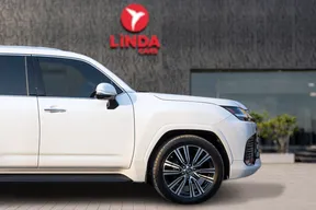 Lexus LX 600 2023