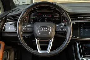 Audi Q7 2024