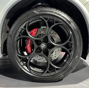Alfa Romeo Stelvio Quadrifoglio 2024