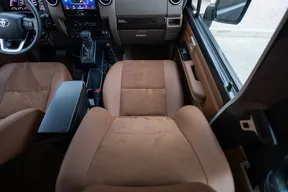 Toyota Land Cruiser 2024