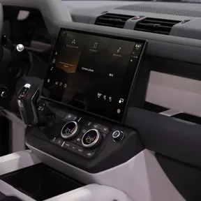 Land Rover Defender 110 2026