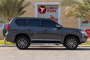 Toyota Land Cruiser Prado 2023