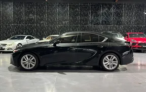 Lexus IS 300 2023