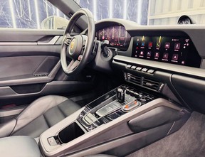 Porsche 911 Carrera 2025