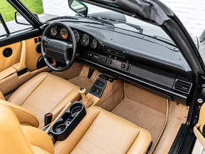 Porsche 911 Carrera 1991