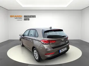 Hyundai i30 2022