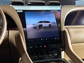 Yangwang U8 2025