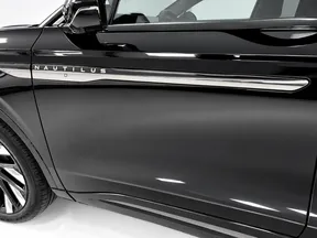 Lincoln Nautilus 2025