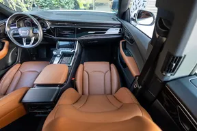Audi Q8 2023
