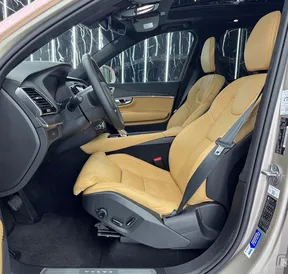 Volvo XC90 2024