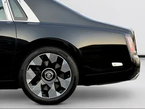 Rolls-Royce Phantom 2025