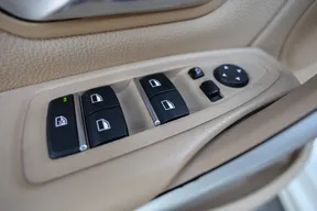 BMW 3 Series 318 2017