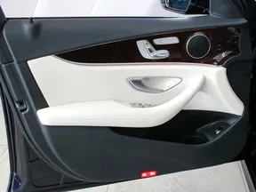 Mercedes-Benz E-Class 300 2023