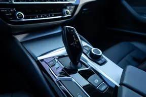 BMW 5 Series 520 2020