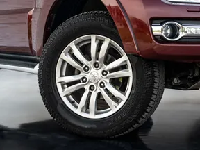 Mitsubishi Pajero / Shogun / Montero 2017