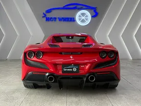 Ferrari F8 Spider 2023