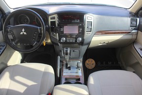 Mitsubishi Pajero / Shogun / Montero 2017