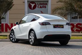 Tesla Model Y Long Range 2024