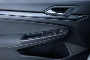 Volkswagen Golf GTI 2021