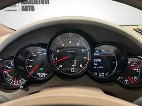 Porsche Cayenne 2013