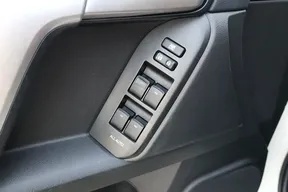 Toyota Land Cruiser Prado 2022