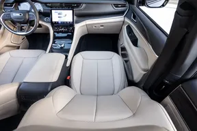 Jeep Grand Cherokee 2024