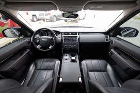 Land Rover Discovery 2019