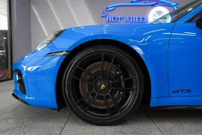 Porsche 911 Targa 4 GTS 2024