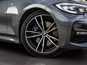 BMW 3 Series 330 2021