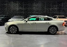 Volvo S90 2022