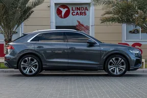 Audi Q8 2019