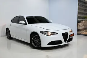 Alfa Romeo Giulia 2022
