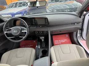 Hyundai Elantra / Avante 2024