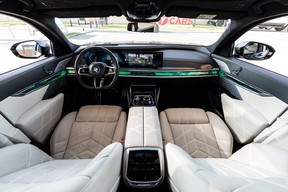 BMW 7 Series 760 2023