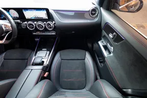 Mercedes-Benz GLA 200 2021