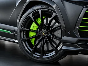 Lamborghini Urus 2021