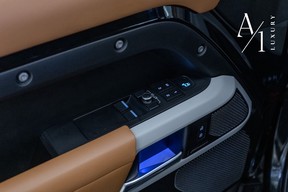 Land Rover Defender 90 2023