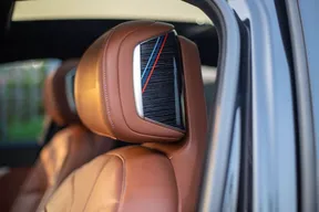 BMW 7 Series 735 2023