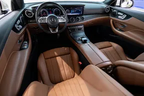 Mercedes-Benz E-Class 200 2019