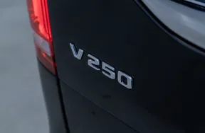 Mercedes-Benz V-Class 250 2021
