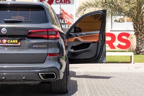 BMW X5 M50i 2023