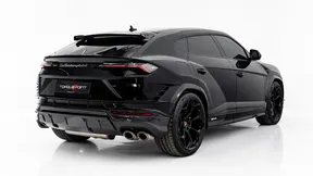 Lamborghini Urus 2024