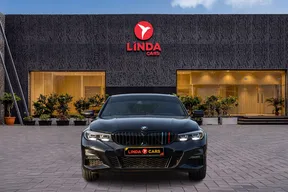 BMW 3 Series 330 2022