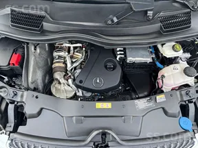 Mercedes-Benz V-Class 300 2022
