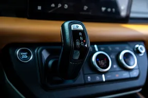 Land Rover Defender 90 2023