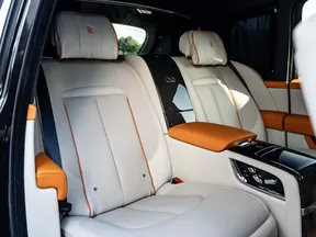 Rolls-Royce Cullinan Black Badge 2023