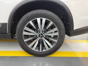 Mitsubishi Outlander / Airtek 2023