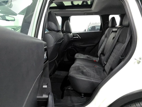 Mitsubishi Outlander / Airtek 2023